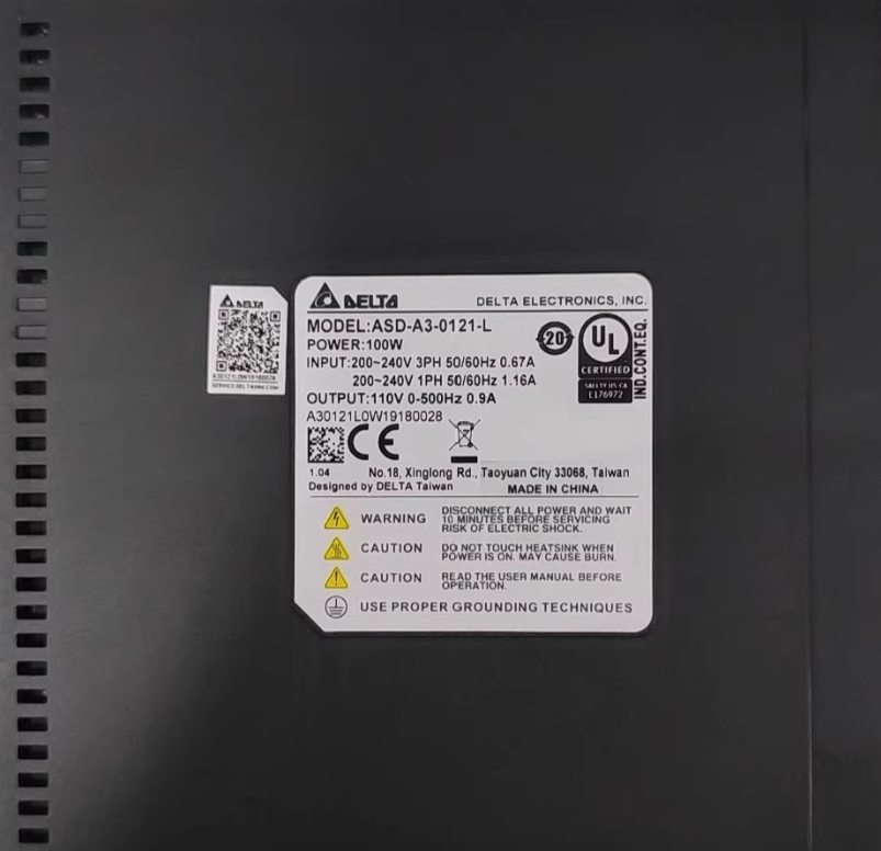 ASD-A3-0121-L铭牌:型号后缀与额定值